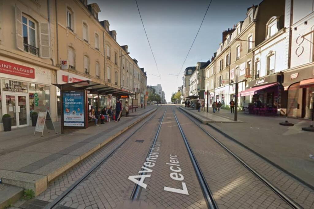 Appart T2 Prefecture Et Centre Ville Le Mans Exterior foto
